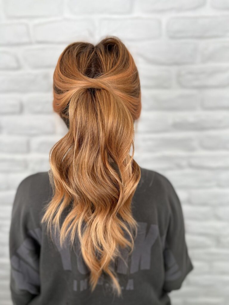 نمونه رنگ و لایت - سالن زیبایی ریحانه مقدم